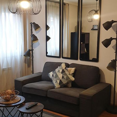 Apartamento "Los Prados" Wifi Y Parking Oviedo Luaran gambar